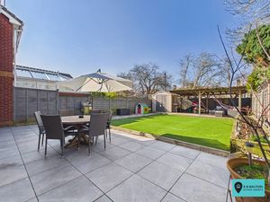 Garden - click for photo gallery